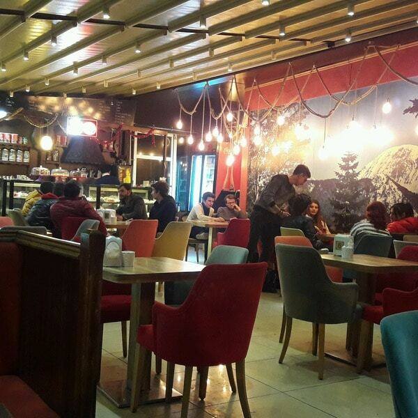 Fırıncı Ismail Poğça Pide Börek & Simit Cafe