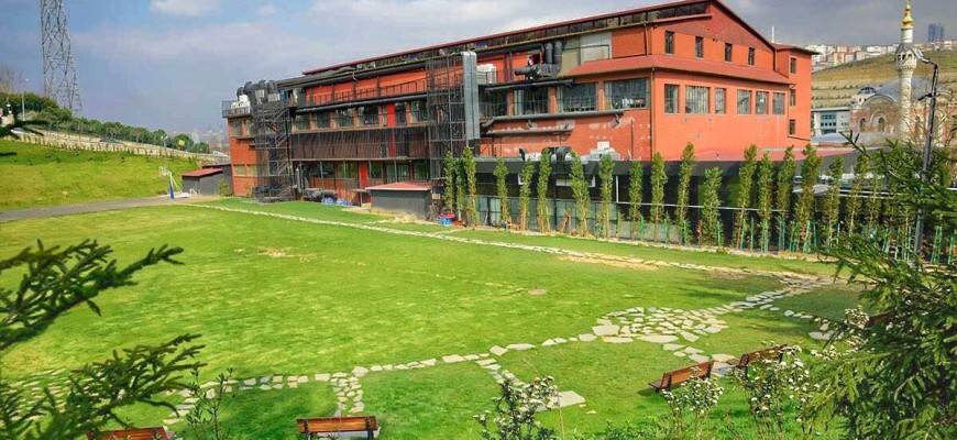 Nişantaşı Üniversitesi Sanat ve Tasarım Fakültesi
