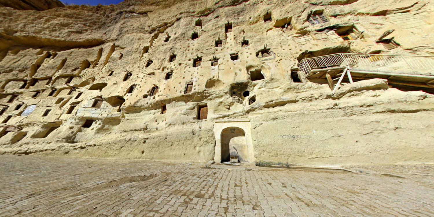 Taşkale Tahıl Ambarları