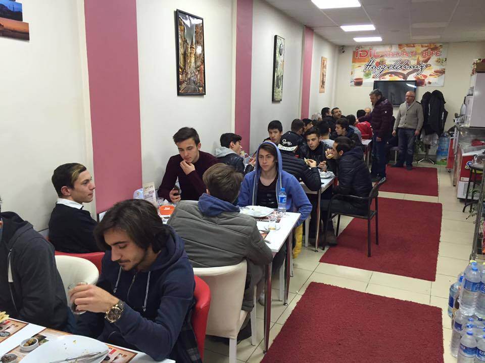 İdil Kahvaltı Salonu