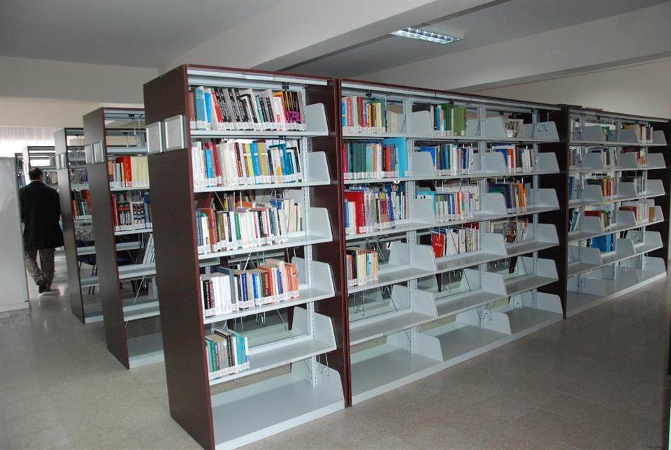 Yalova Üniversitesi Kütüphanesi