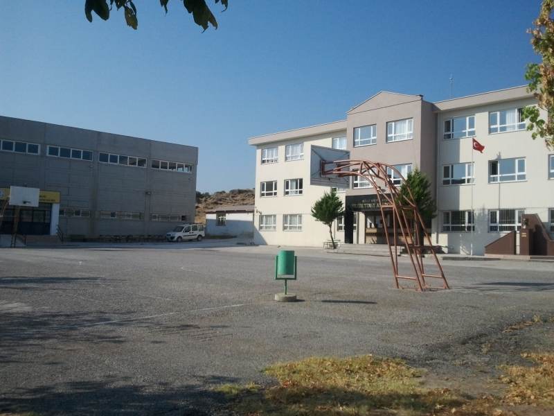 Semih Tınay Anadolu Lisesi