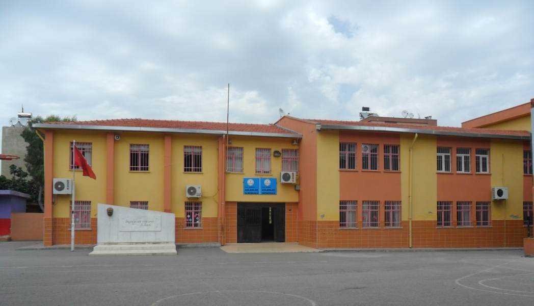 Aslanlar İlkokulu