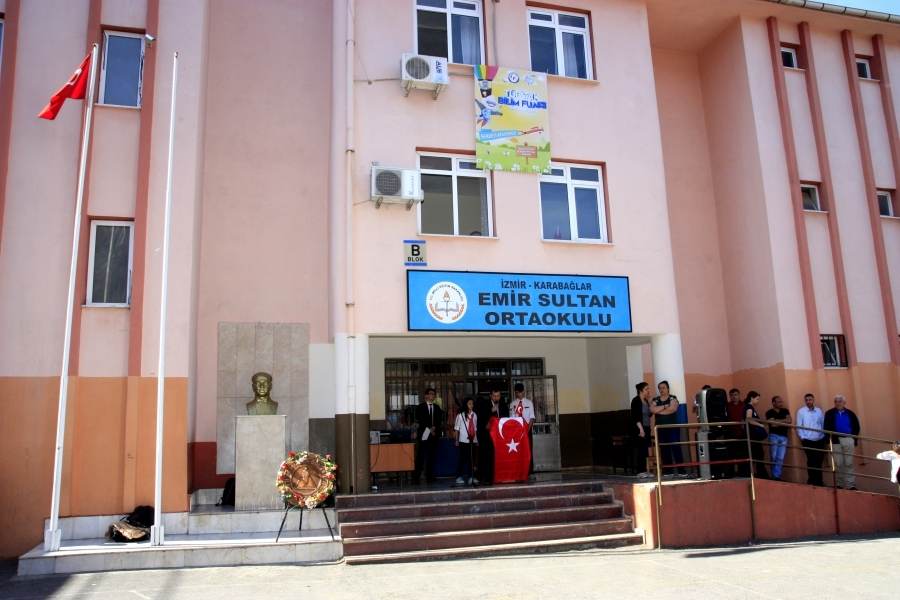 Emirsultan Ortaokulu