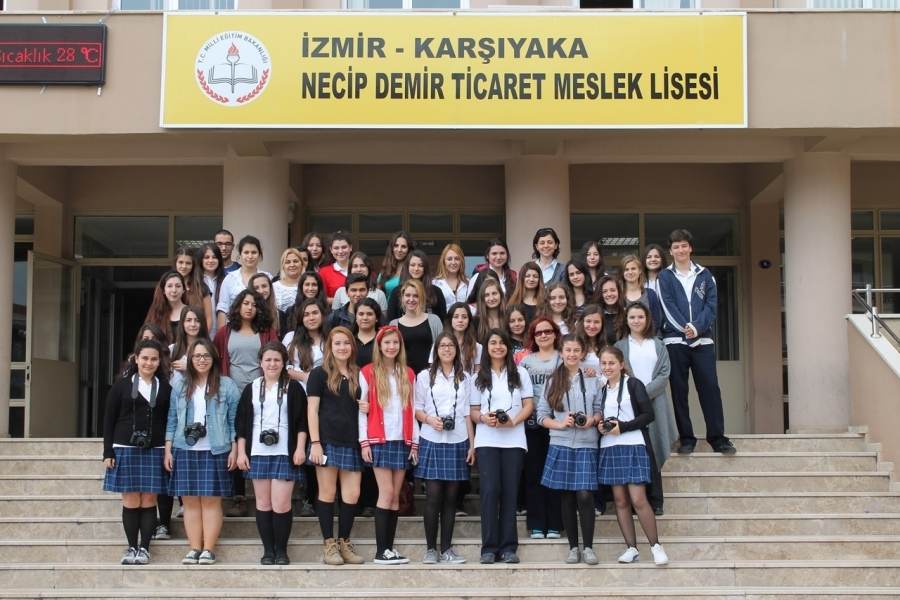 Karşıyaka Necip Demir Mesleki ve Teknik Anadolu Lisesi
