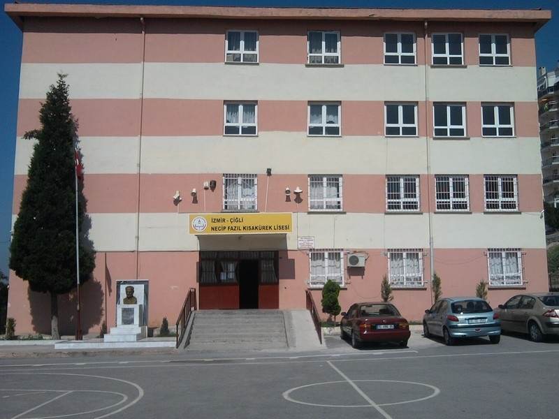 Necip Fazıl Kısakürek Anadolu Lisesi