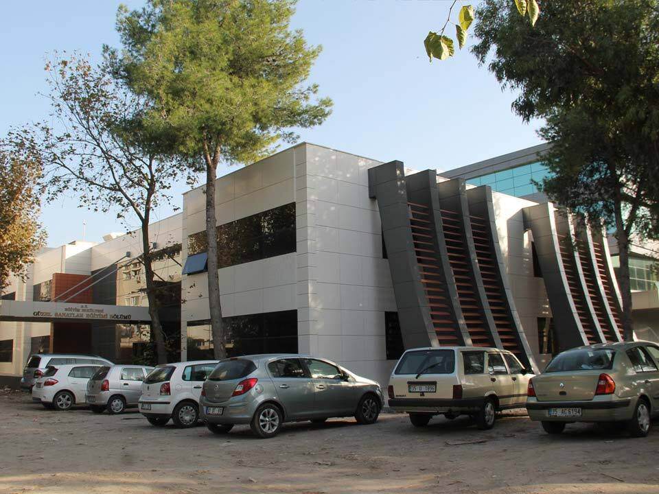 Ege Üniversitesi Elektrik-Elektronik Mühendisliği Bölümü