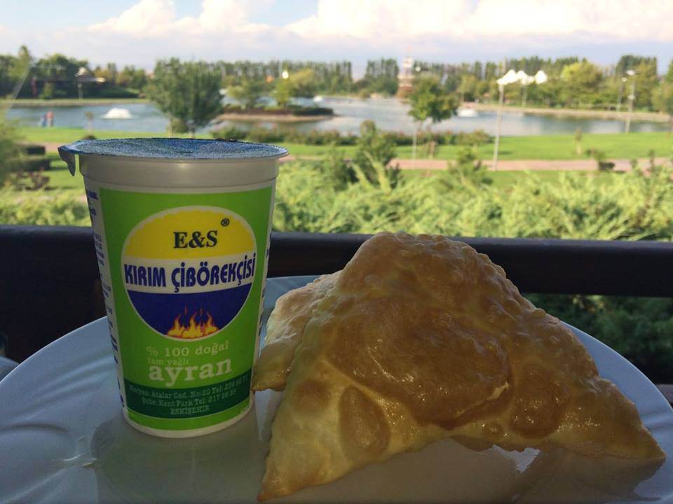 Kırım Çibörekçisi