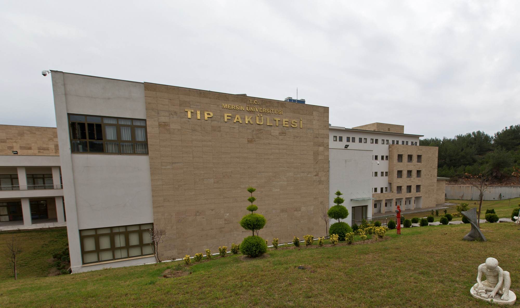 Mersin Üniversitesi Eczacılık Fakültesi