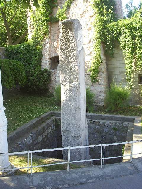 Milyon Taşı