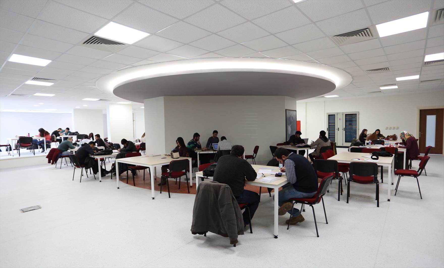 Pamukkale Üniversitesi Kütüphanesi